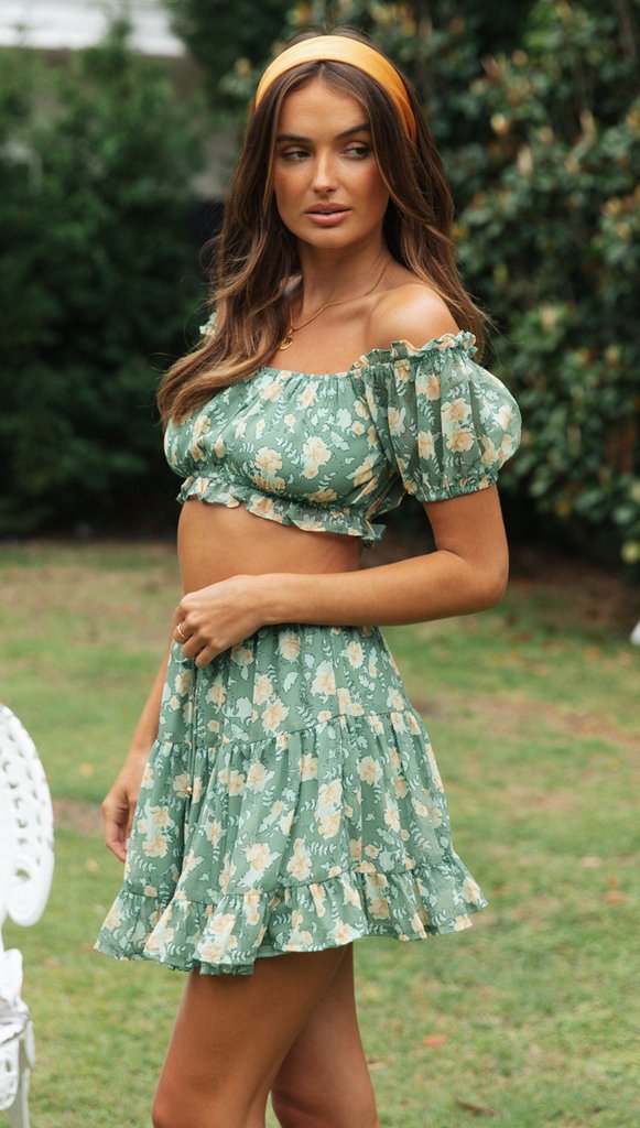 Floral Printed Off Shoulder Cropped Top With High Waisted Skirt