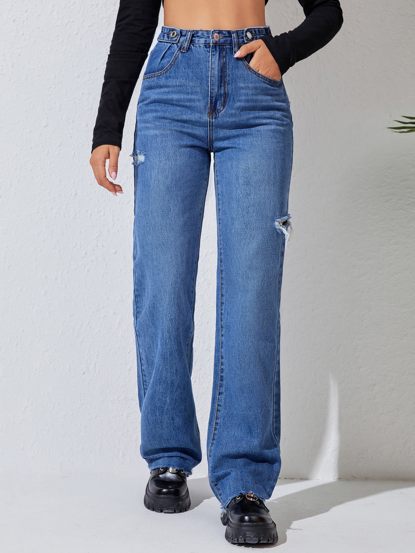 Loose High Waisted Jeans