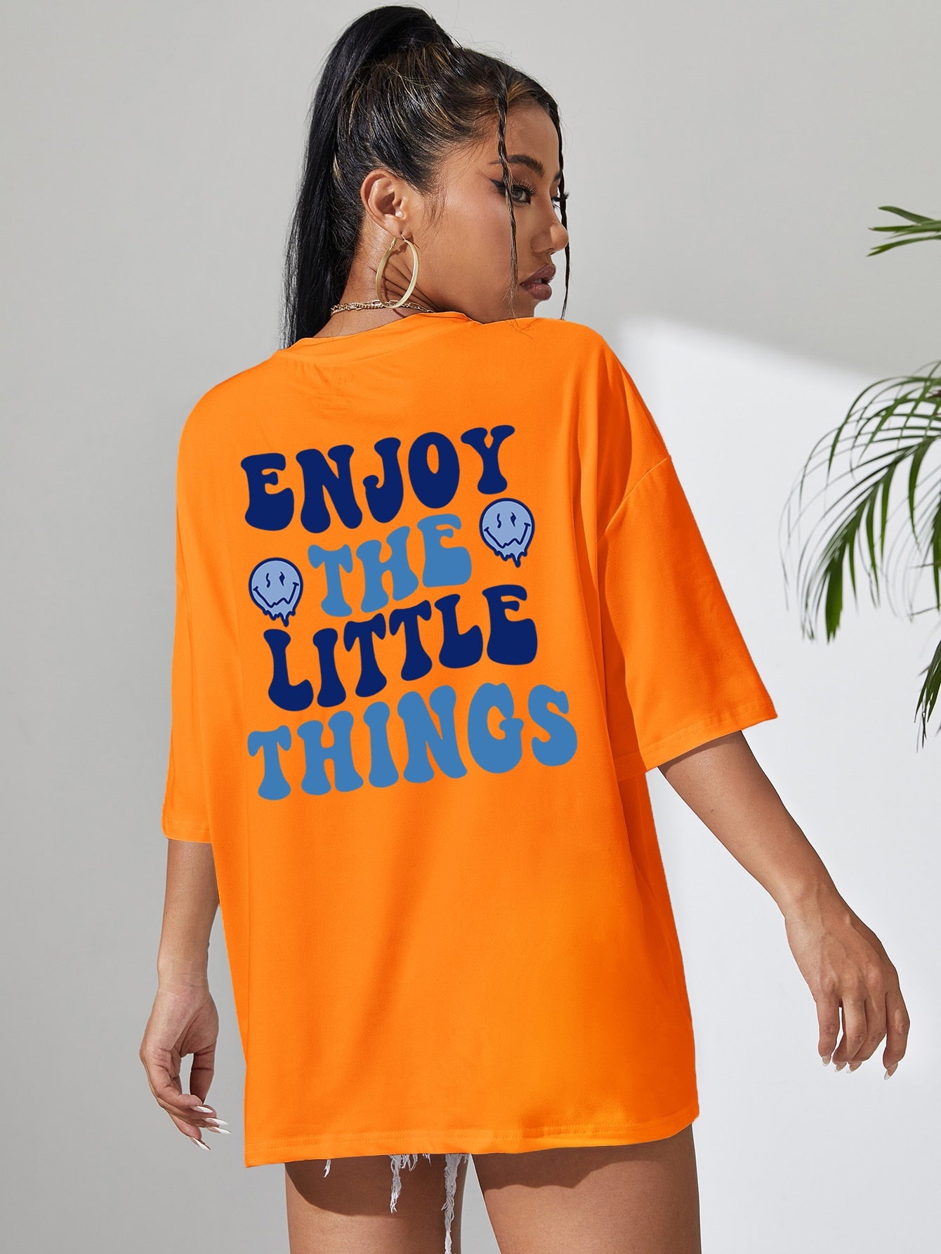 Enjoy The Little Things Letter Print Tee