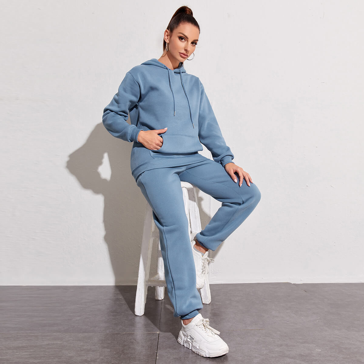 Casual Fleece Sweatshirt & Sweatpants Set